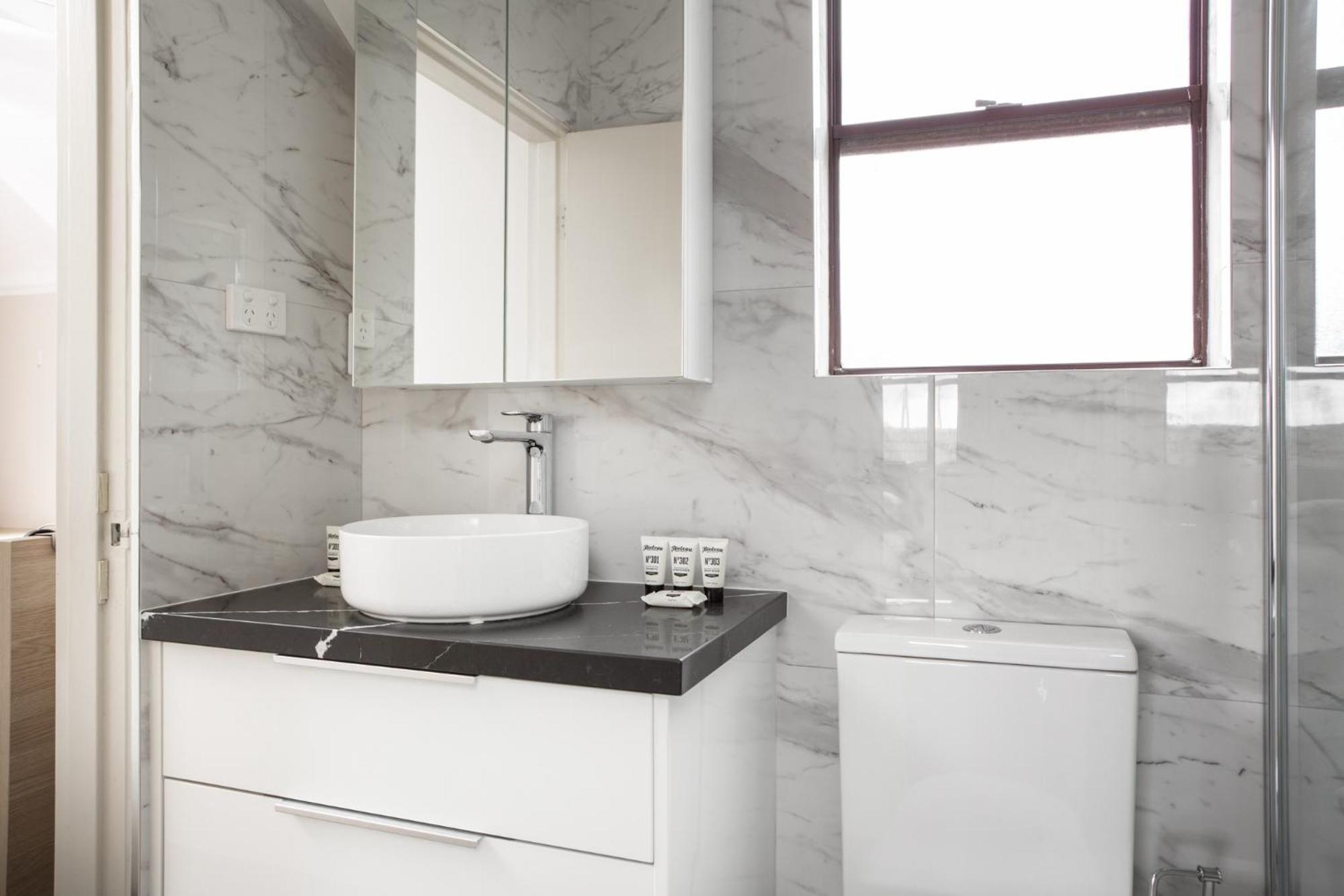 Spacious 3-Bed Townhouse In Stylish Balmain Sydney Luaran gambar