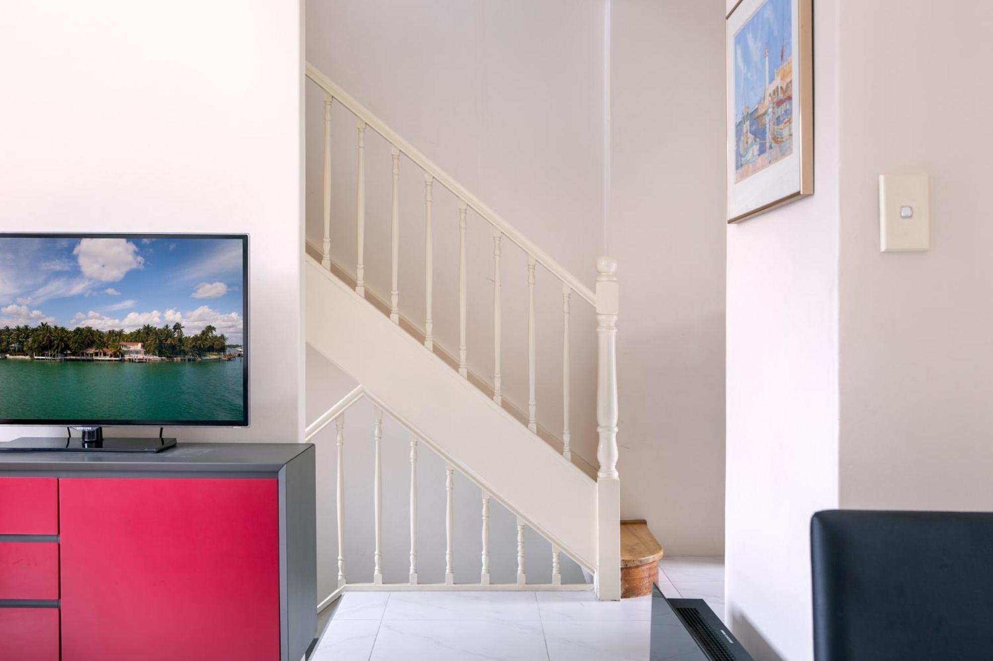 Spacious 3-Bed Townhouse In Stylish Balmain Sydney Luaran gambar